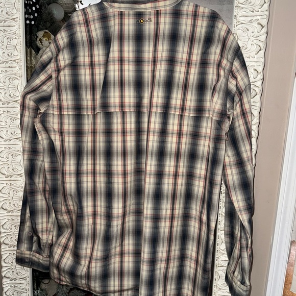 Carhartt • Force Mandan Plaid Button Down - Picture 8 of 10